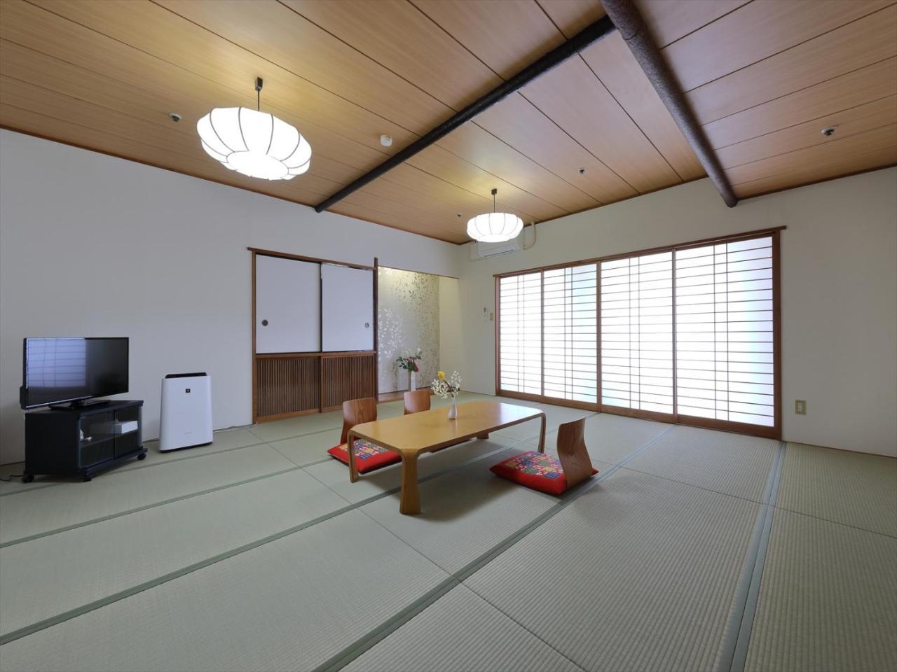 Garden Hotel Shiunkaku Higashimatsuyama Екстер'єр фото