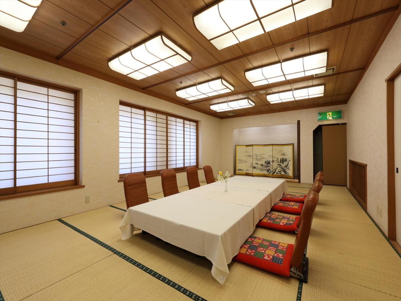 Garden Hotel Shiunkaku Higashimatsuyama Екстер'єр фото